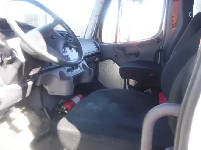 2019 FREIGHTLINER/MERCEDES M2 106