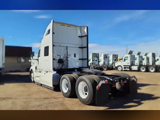 2020 NAVISTAR INTERNATIONAL LT625 SLPR CAB