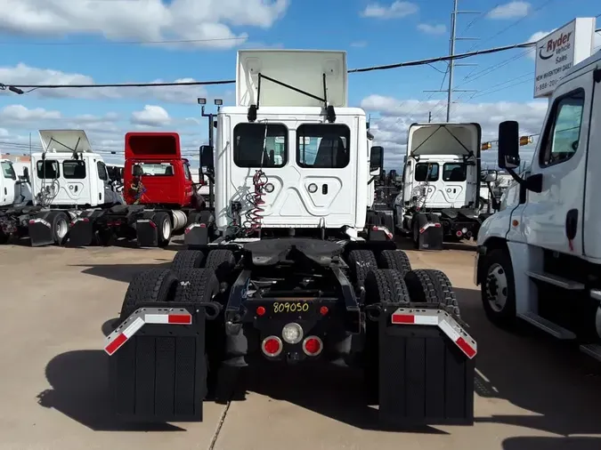 2019 FREIGHTLINER/MERCEDES CASCADIA 125