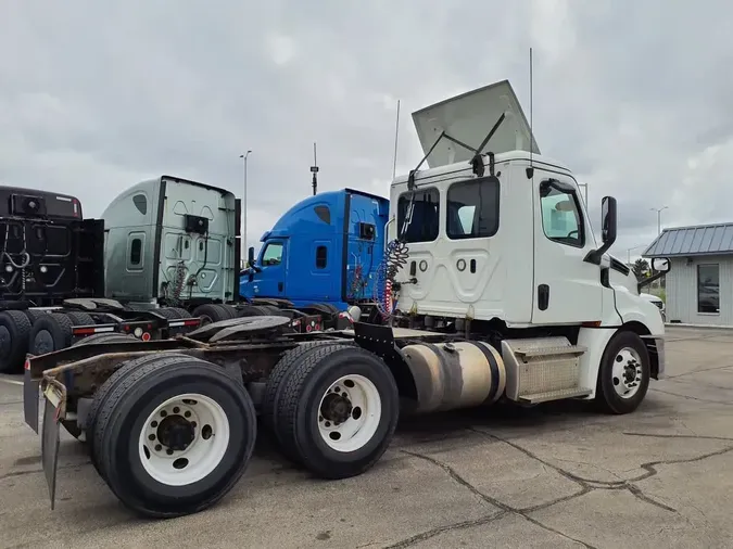 2020 FREIGHTLINER/MERCEDES NEW CASCADIA PX12664