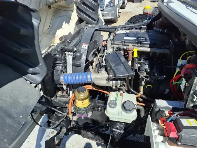 2020 FREIGHTLINER M2 106