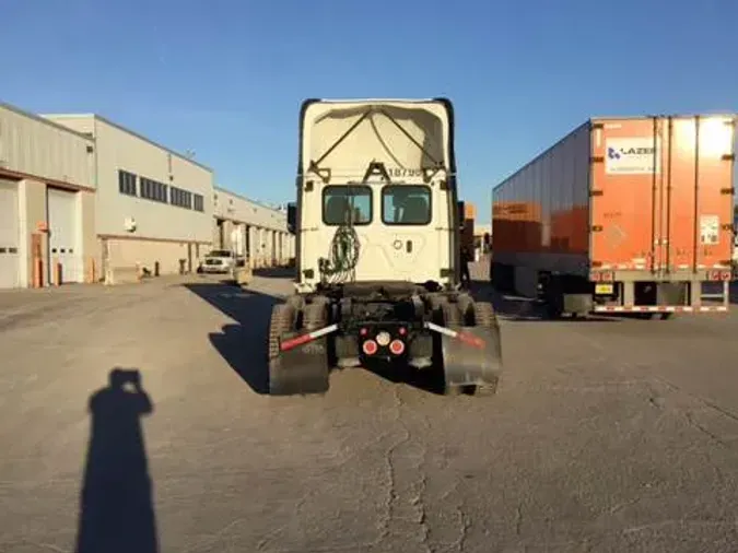 2019 Freightliner Cascadia