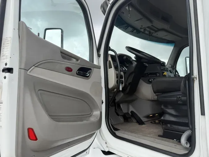 2019 Peterbilt 567