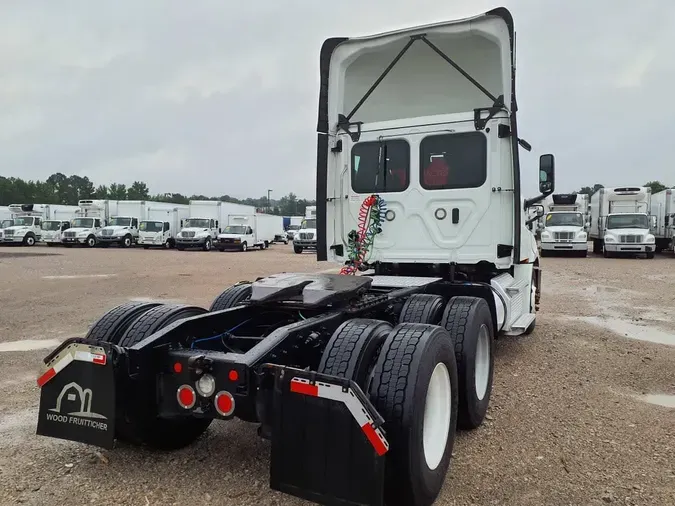 2019 FREIGHTLINER NEW CASCADIA PX12664