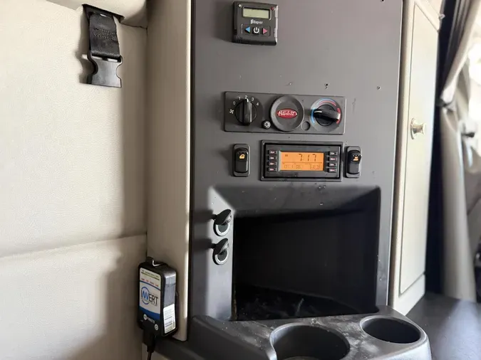 2022 Peterbilt 57918de6ca3bdfb943b17c291d0e3143eb1