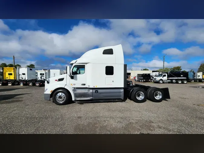2021 Peterbilt 579