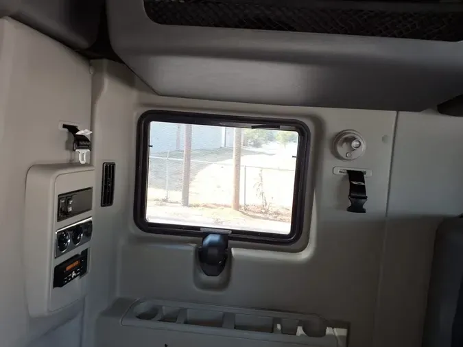 2020 NAVISTAR INTERNATIONAL LT625 SLPR CAB