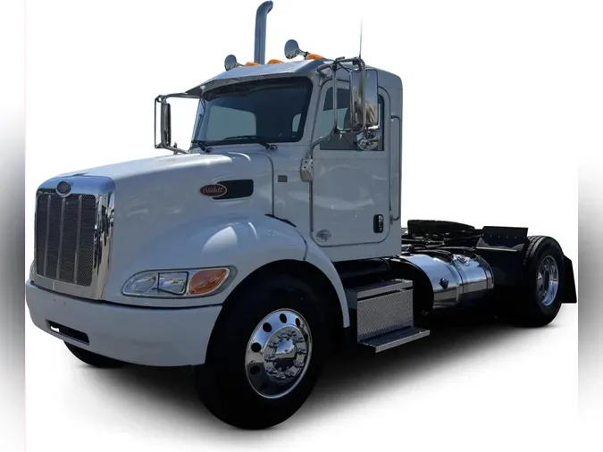 2019 Peterbilt 33718e717da974b4029d85f371b7b03abe5
