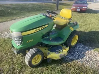 2010 John Deere X500