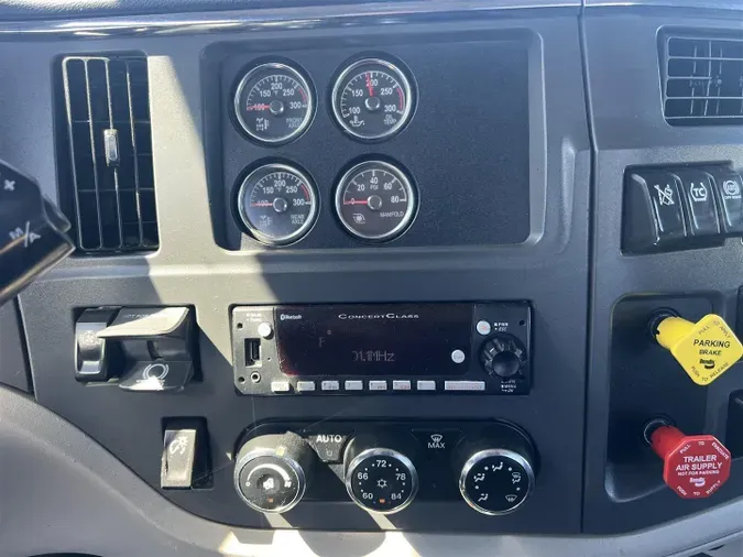 2022 Peterbilt 567