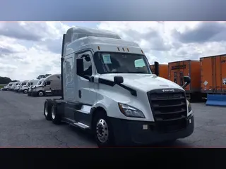 2020 Freightliner Cascadia