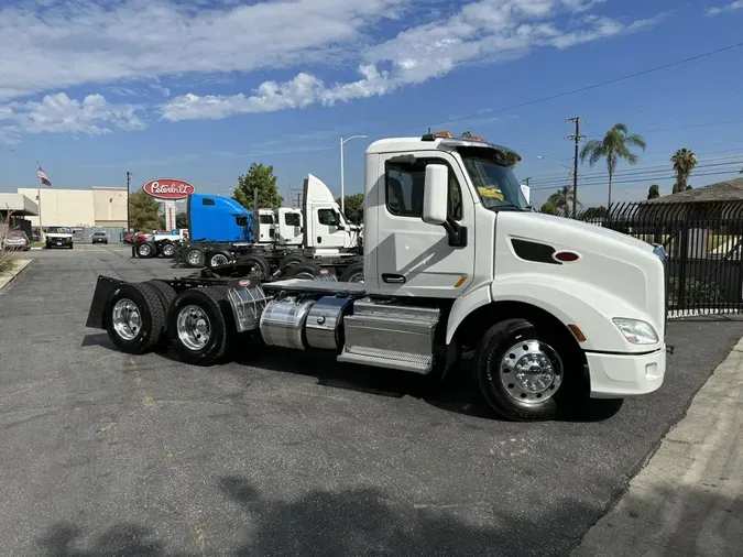 2015 Peterbilt 579