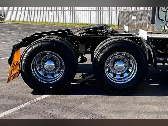 2021 INT LT625 6x4