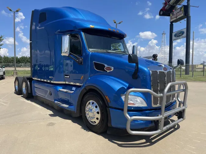2021 Peterbilt 579