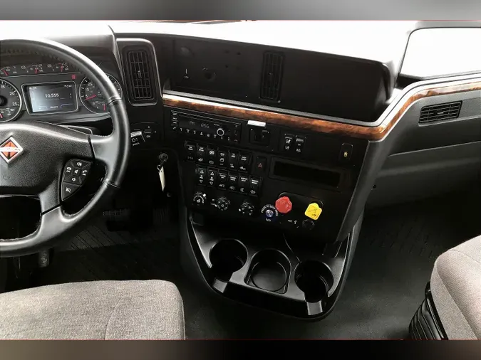 2021 INT LT625 6x4
