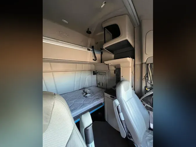 2023 Peterbilt 57918f92962e896b597964ee9af90060526