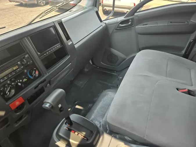 2022 Isuzu NPR-XD
