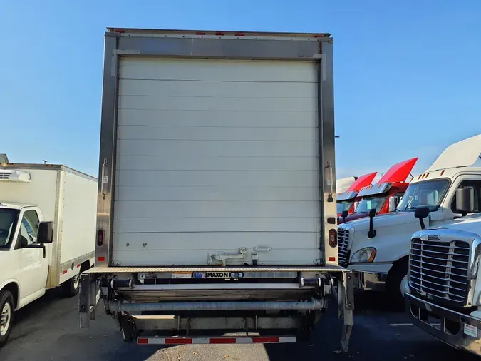 2018 FREIGHTLINER/MERCEDES M2 106