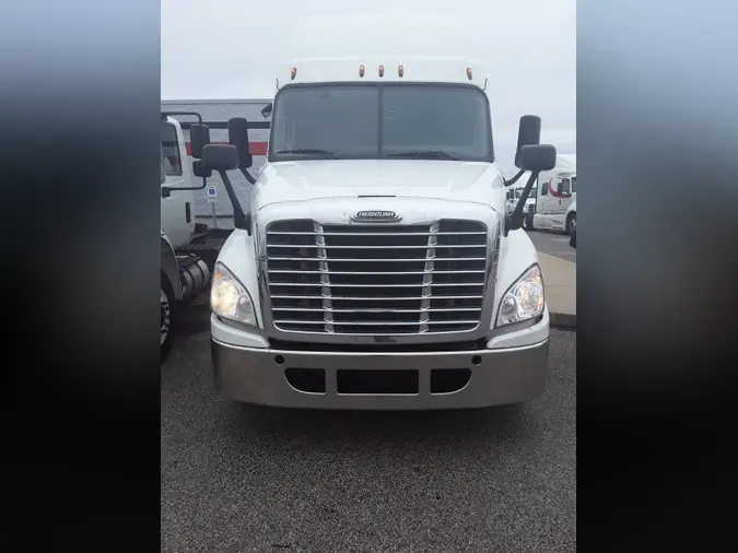 2019 FREIGHTLINER/MERCEDES CASCADIA 125