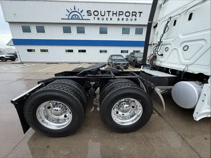 2020 Freightliner Cascadia 1261900758d229eec4e53e6a3b7b019e7a8