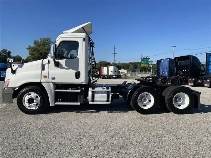 2018 FREIGHTLINER CASCADIA