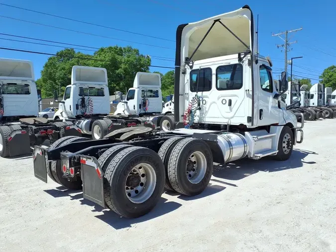 2020 FREIGHTLINER/MERCEDES NEW CASCADIA PX126641903c9d1acc3a46e38aee690caed6467