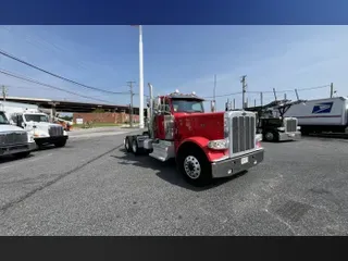 2020 Peterbilt 389