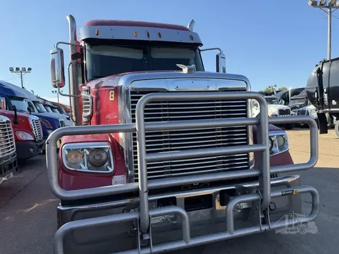 2013 FREIGHTLINER CORONADO 122