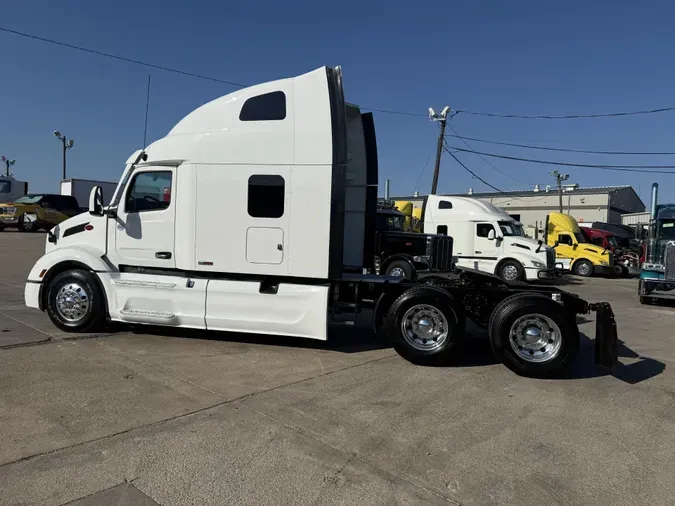 2024 Peterbilt 579