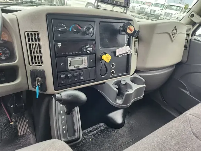 2019 NAVISTAR INTERNATIONAL 4300