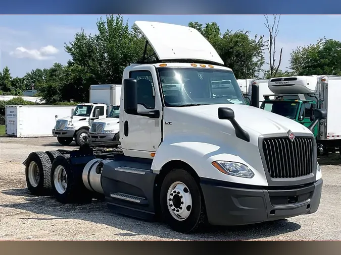 2022 INT LT625 6x419170bcd88079d6753b50d48d906245b
