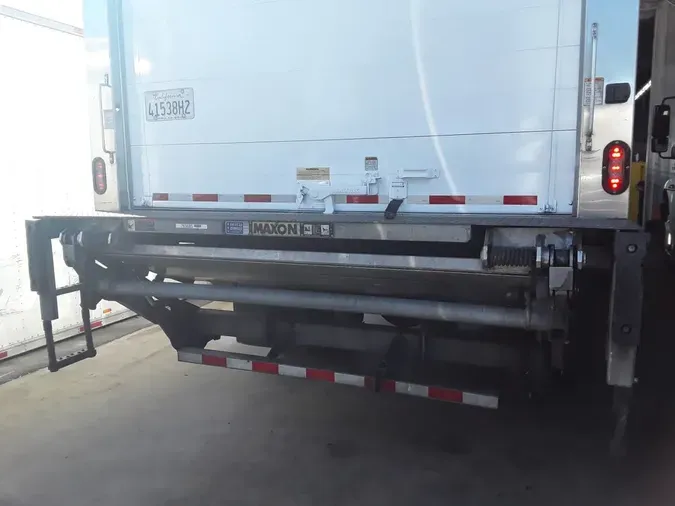 2018 FREIGHTLINER/MERCEDES M2 106191864ba005df5b56b3d21672c71857d