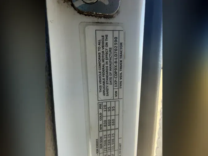 2020 Peterbilt 567191bfdfd22ad4d283265f99c5045fb25