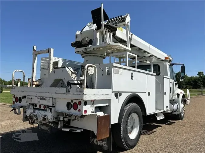 2011 ALTEC DM47BR