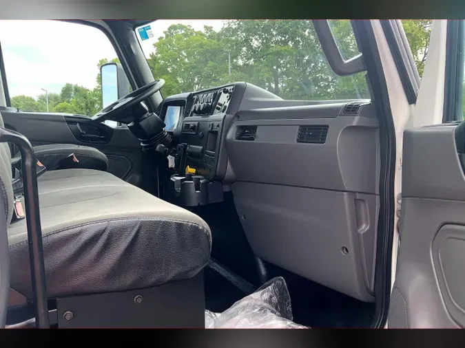 2021 INT MV607