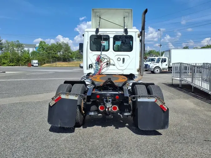 2020 FREIGHTLINER/MERCEDES NEW CASCADIA 116