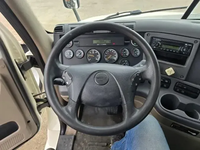 2014 Freightliner Cascadia
