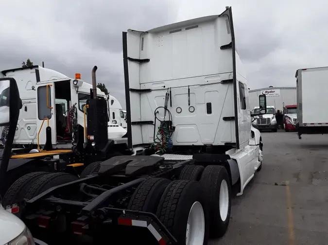 2019 NAVISTAR INTERNATIONAL LT625 SLPR CAB