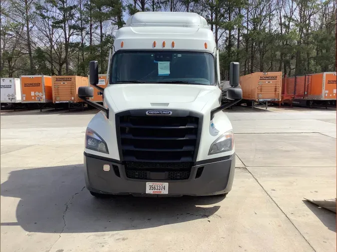 2021 Freightliner Cascadia