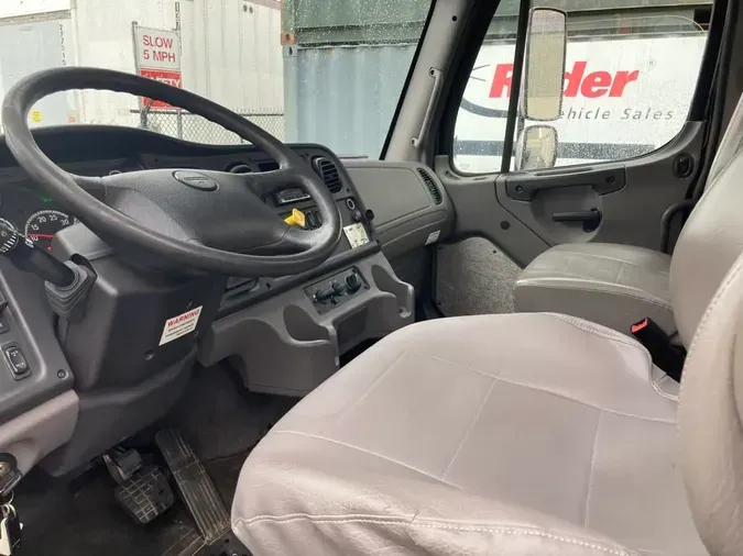 2019 FREIGHTLINER/MERCEDES M2 106