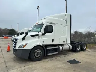 2022 FREIGHTLINER CA116