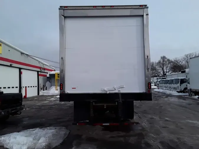 2018 FREIGHTLINER/MERCEDES M2 106