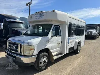 2008 FORD E350