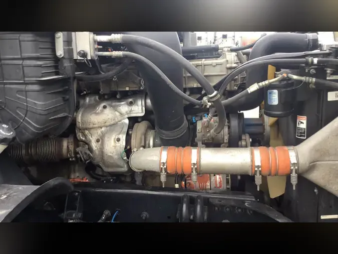 2019 Freightliner Cascadia 125192aa3f0a04613520ea4f2896d450e02