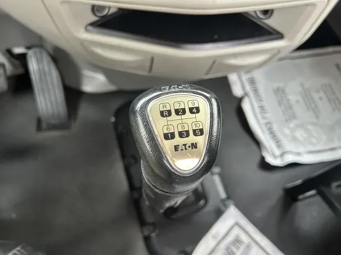 2020 Peterbilt 579