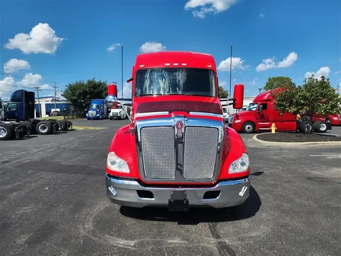 2022 KENWORTH T680