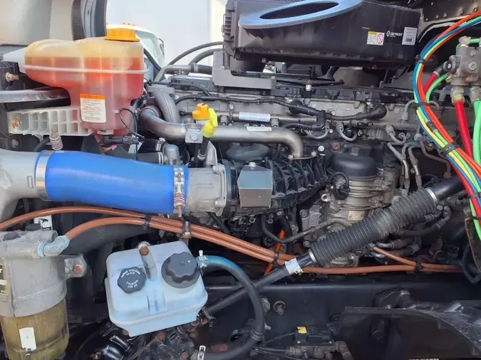 2019 FREIGHTLINER/MERCEDES CASCADIA