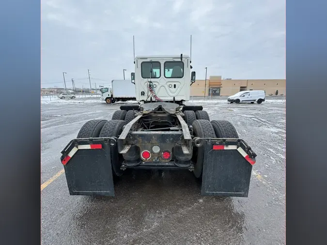 2018 FREIGHTLINER/MERCEDES CASCADIA 125