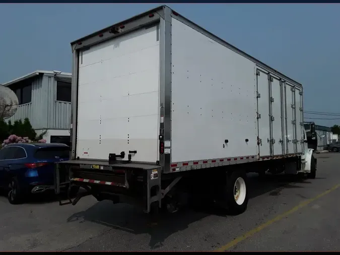 2020 FREIGHTLINER M2 106