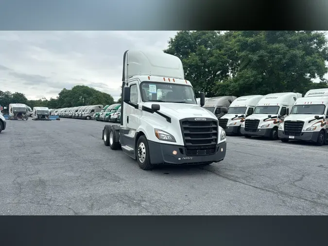 2020 Freightliner Cascadia 126193f9518e4498f55e609688820474ae6